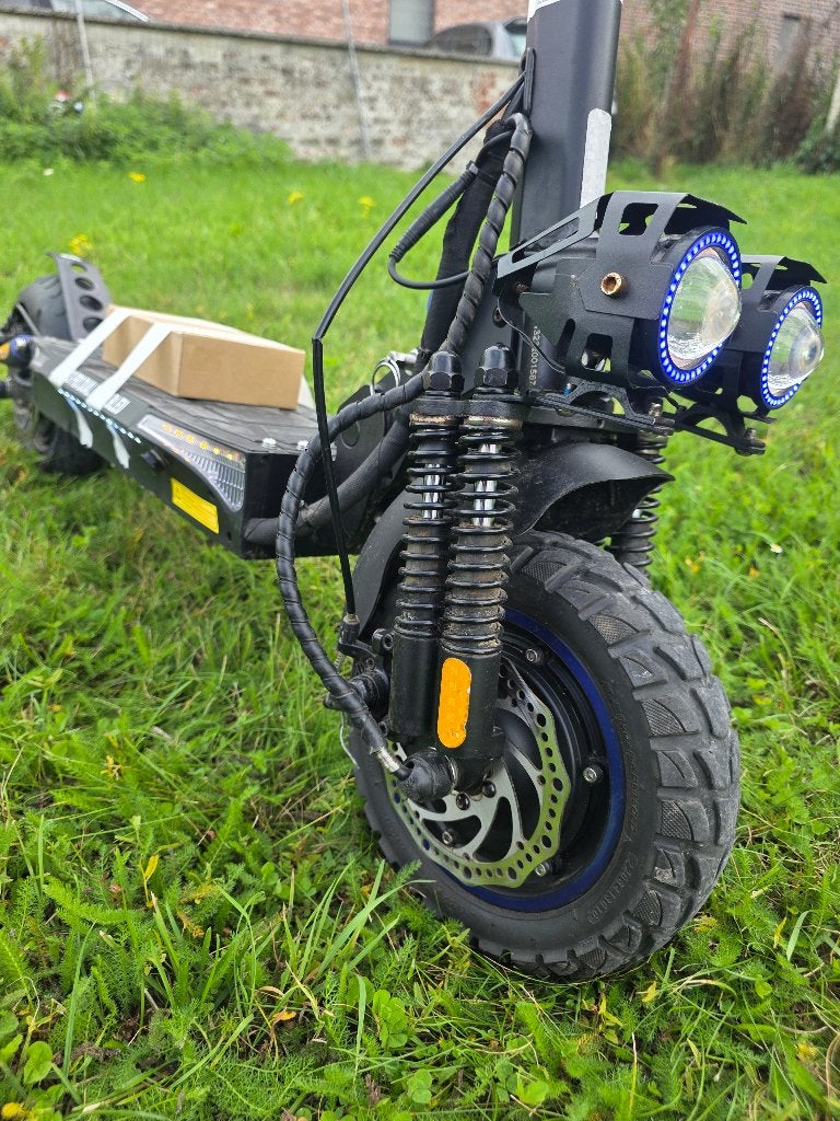 Trottinette electrique dual motor bleu, Vélos & Vélomoteurs, Enlèvement, Comme neuf, Step électrique (E-scooter), Urban Glide
