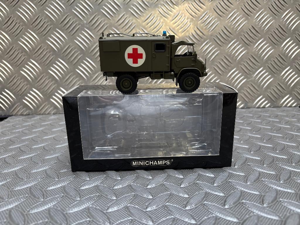 UNIMOG S 404 MB  Ambulance Militaire - Minichamps 1/43, Envoi, Neuf, Bus ou Camion, MiniChamps