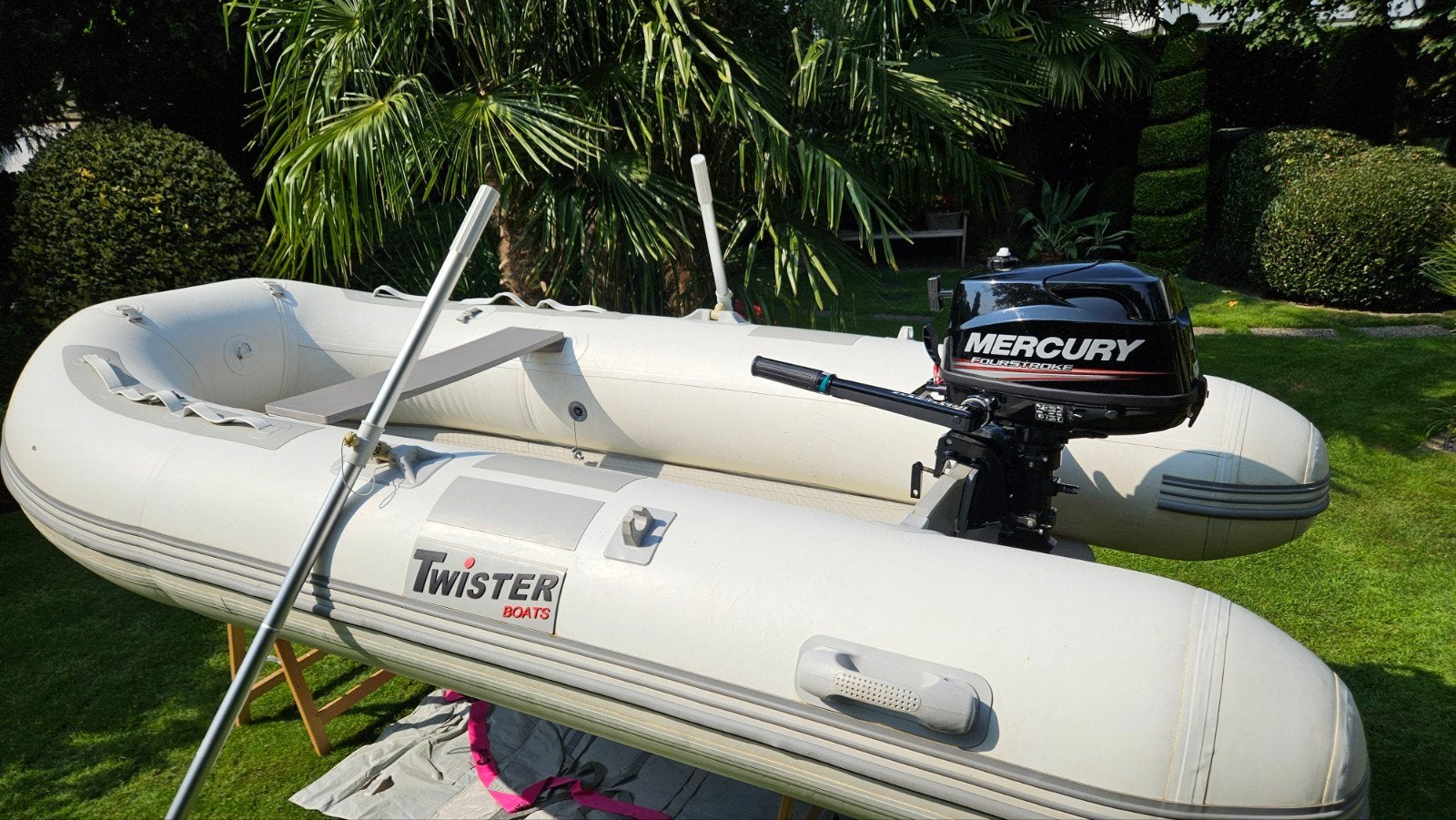 Nieuwstaat Rubberbootmet 6pk mercury kortstaart buitenboordm, Watersport en Boten, Ophalen, Buitenboordmotor
