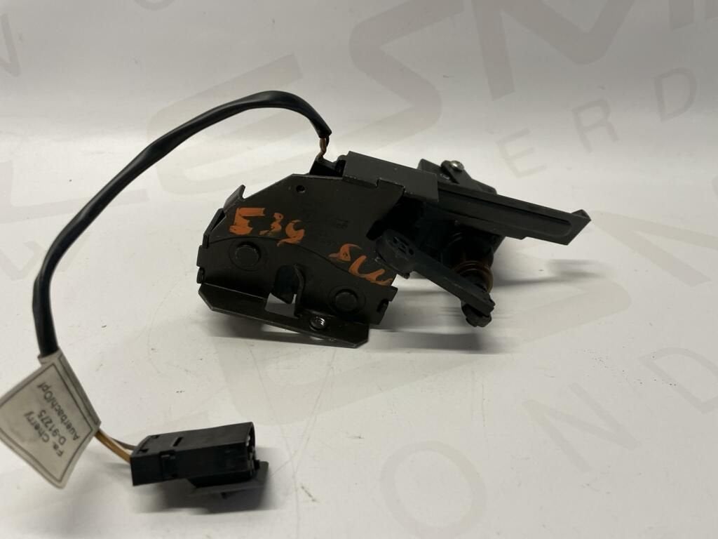 Achterklep slotmechanisme BMW E39 8238469, -, Utilisé, -, Enlèvement ou Envoi
