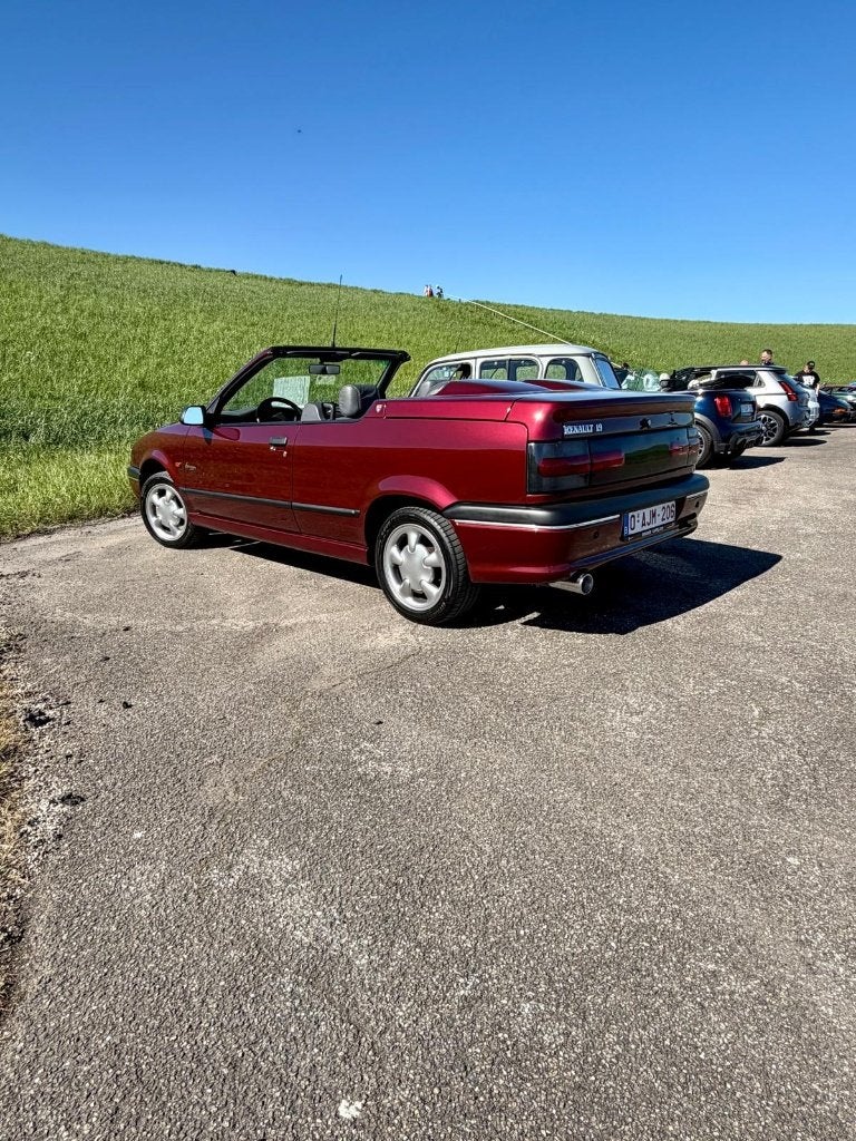 Renault 19 cabrio, Voorwielaandrijving, Cabriolet, Leder, Handgeschakeld