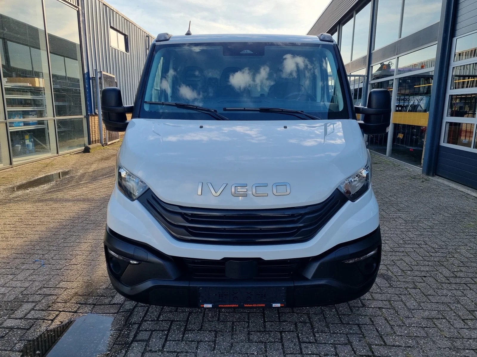 Iveco Daily 35C16/ 3.0D/ Chassiscab/ WB 410 CM (bj 2024), Auto's, Achterwielaandrijving, Euro 6, Iveco, Wit