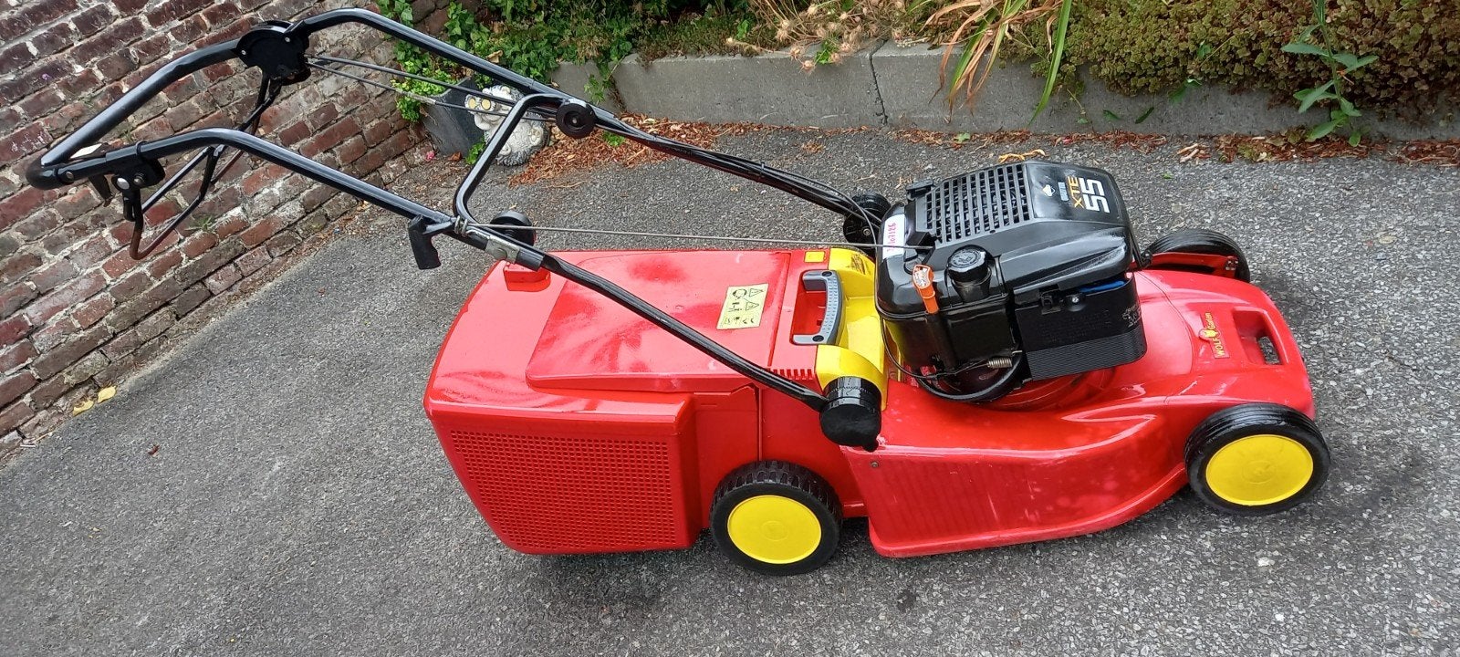 GRASMAAIER met BATTERIJ STARTER ZELFTREKKER BENZINE 5,5PK, Ophalen