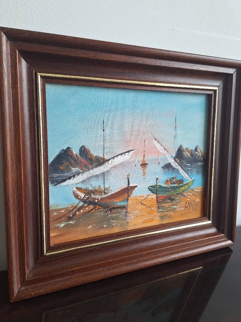 Maritiem schilderij met boten en bergen, Antiek en Kunst, Kunst | Schilderijen | Klassiek, Doek, Realistisch, Ophalen of Verzenden