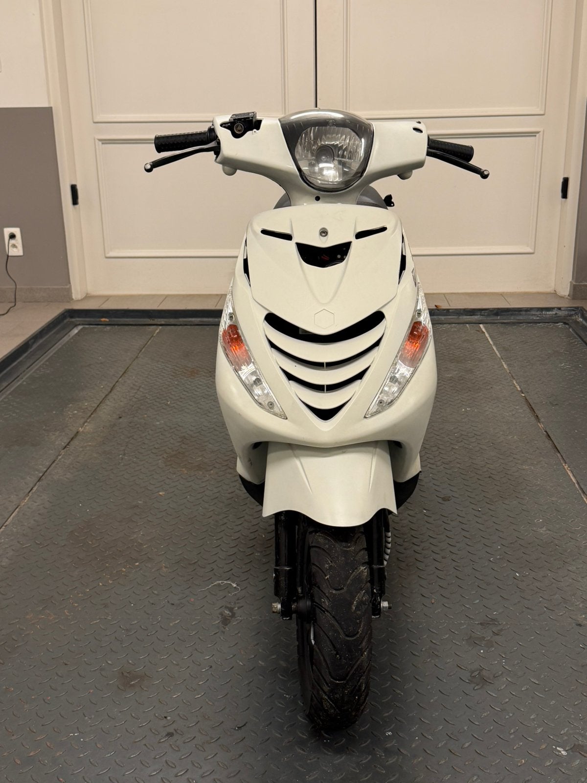 Piaggio zip Iget euro4 !LEES BESCHRIJVING!, Vélos & Vélomoteurs, Enlèvement, Comme neuf, Zip