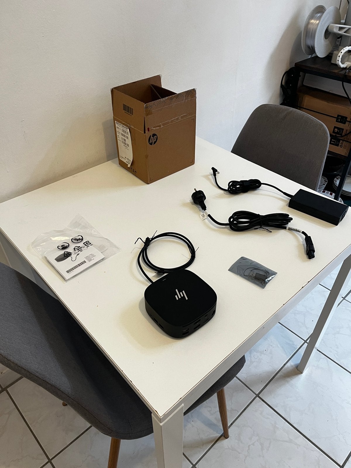 HP - 120W G2 universele dockingsstation (usb c), Informatique & Logiciels, Enlèvement, Comme neuf, Portable