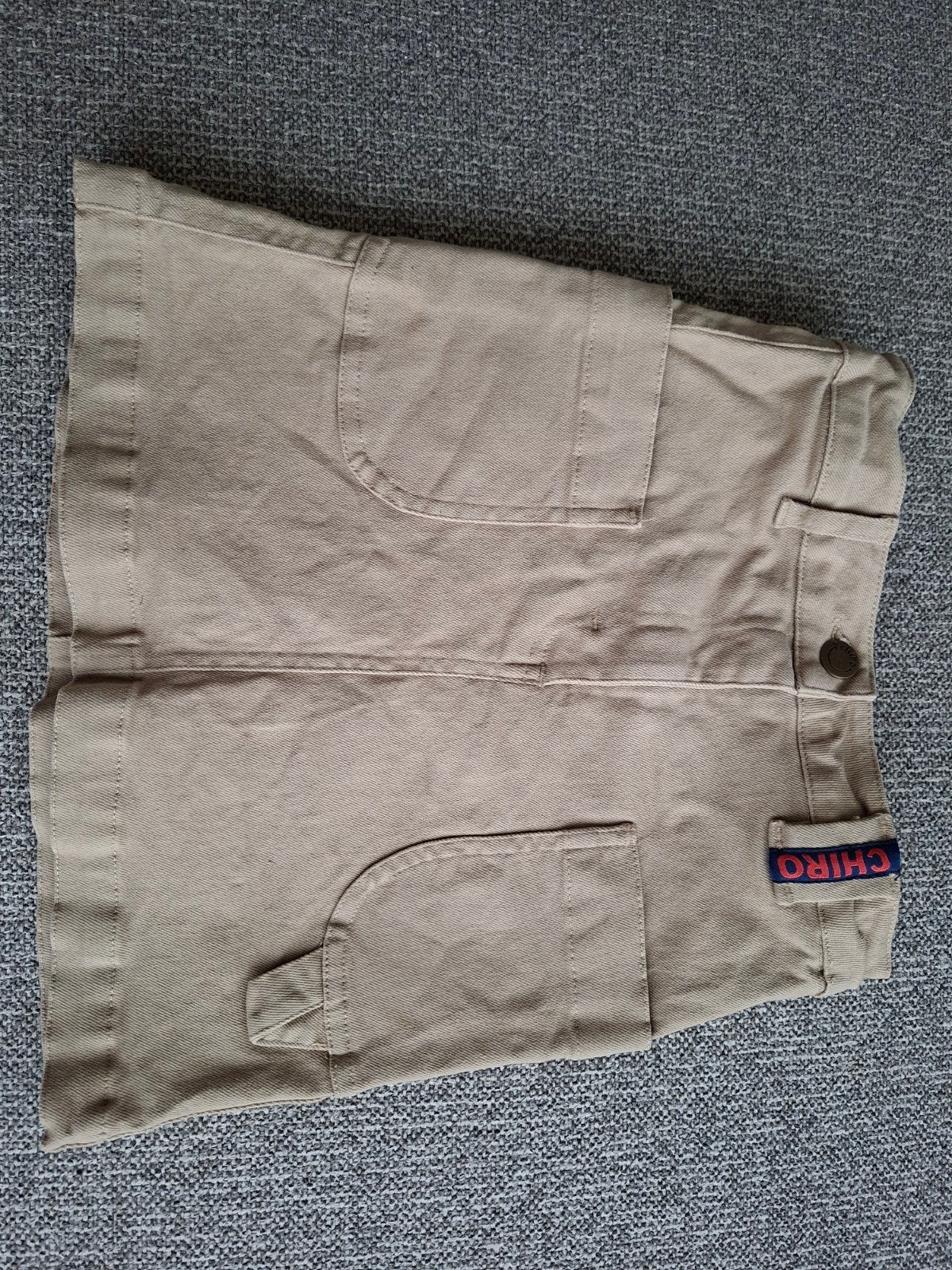 Chiro rok  - de banier - maat 128, Enfants & Bébés, Vêtements enfant | Taille 128, Enlèvement
