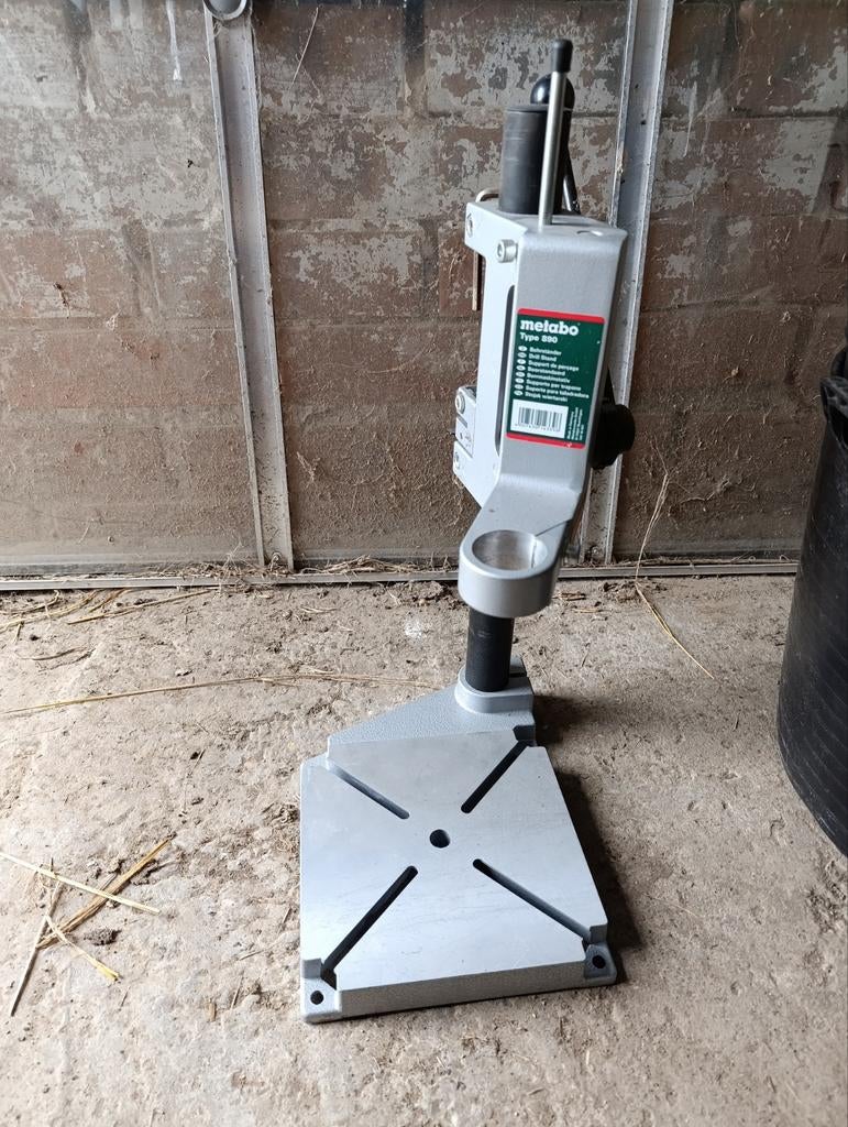 Support de perçage Metabo 890, Bricolage & Construction, Enlèvement