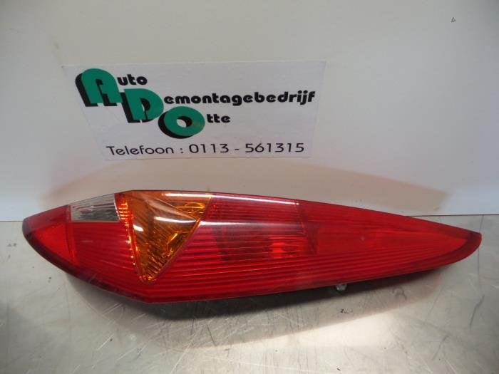 Feu arrière droit d'un Fiat Punto (Punto 99-), Autos : Pièces & Accessoires, -, 3 mois de garantie, Utilisé, Fiat