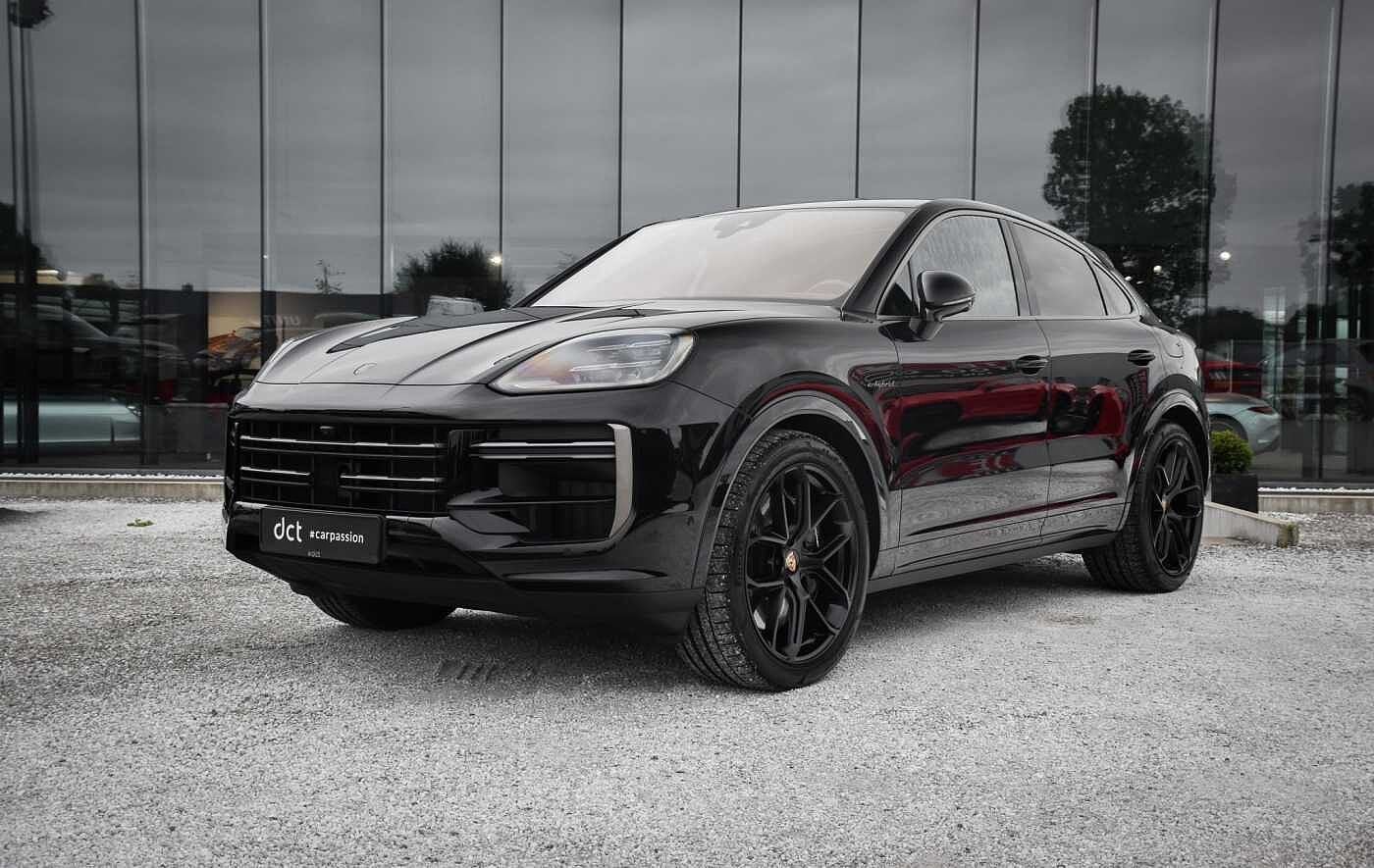 Porsche Cayenne Coupé Turbo Hybrid PDCC RearAxle Massage, Auto's, Automaat, Cayenne, Zwart, Leder