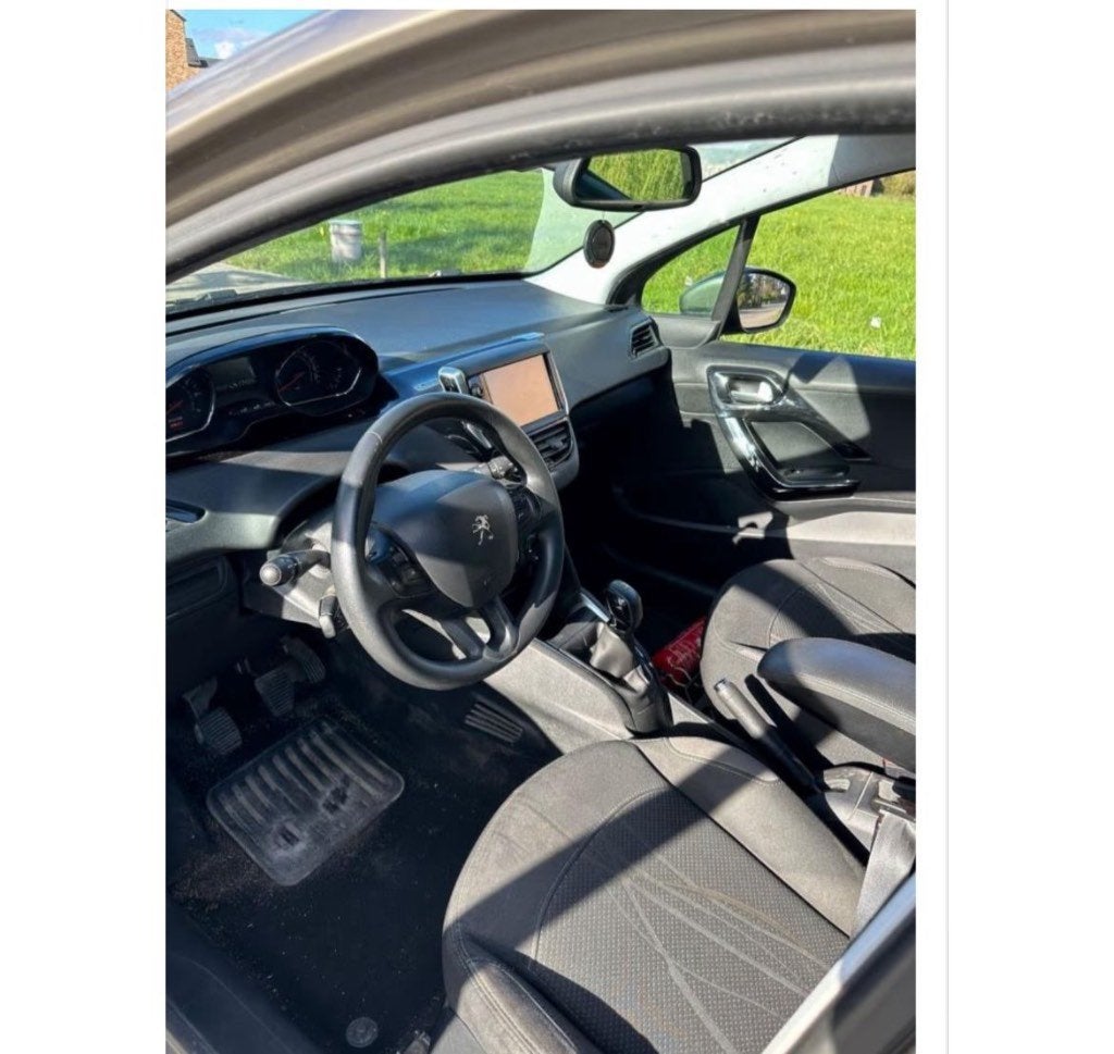Peugeot 208, Auto's, Euro 5, Beige, Handgeschakeld, 5 deurs