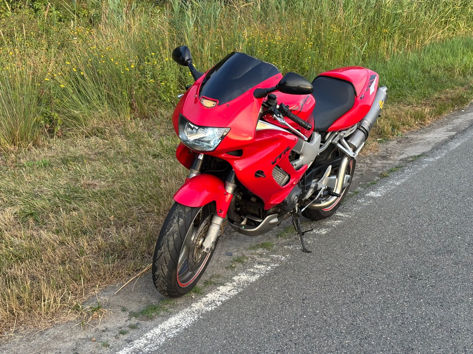 Vtr firestorm, Motoren, 2 cilinders, Occasion, Particulier, Minimaal motorrijbewijs A2
