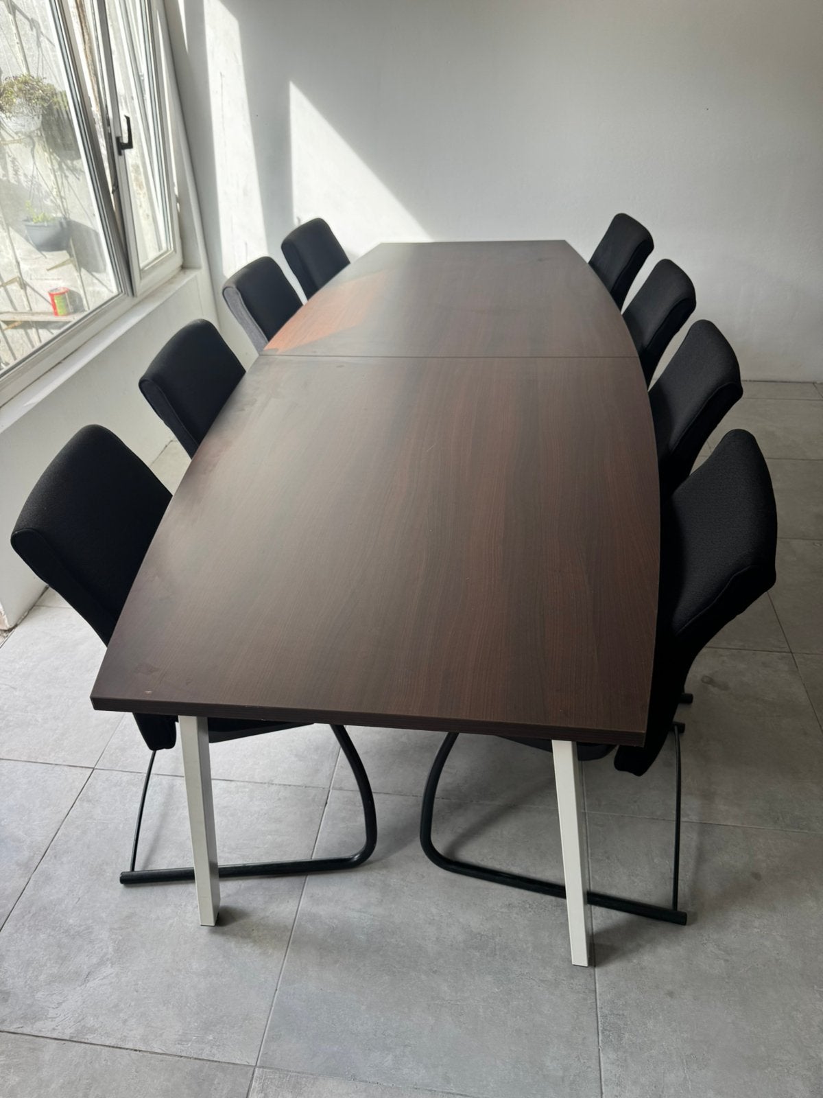 Vergadertafel met 8 stoelen, Huis en Inrichting, Ophalen of Verzenden, Zo goed als nieuw