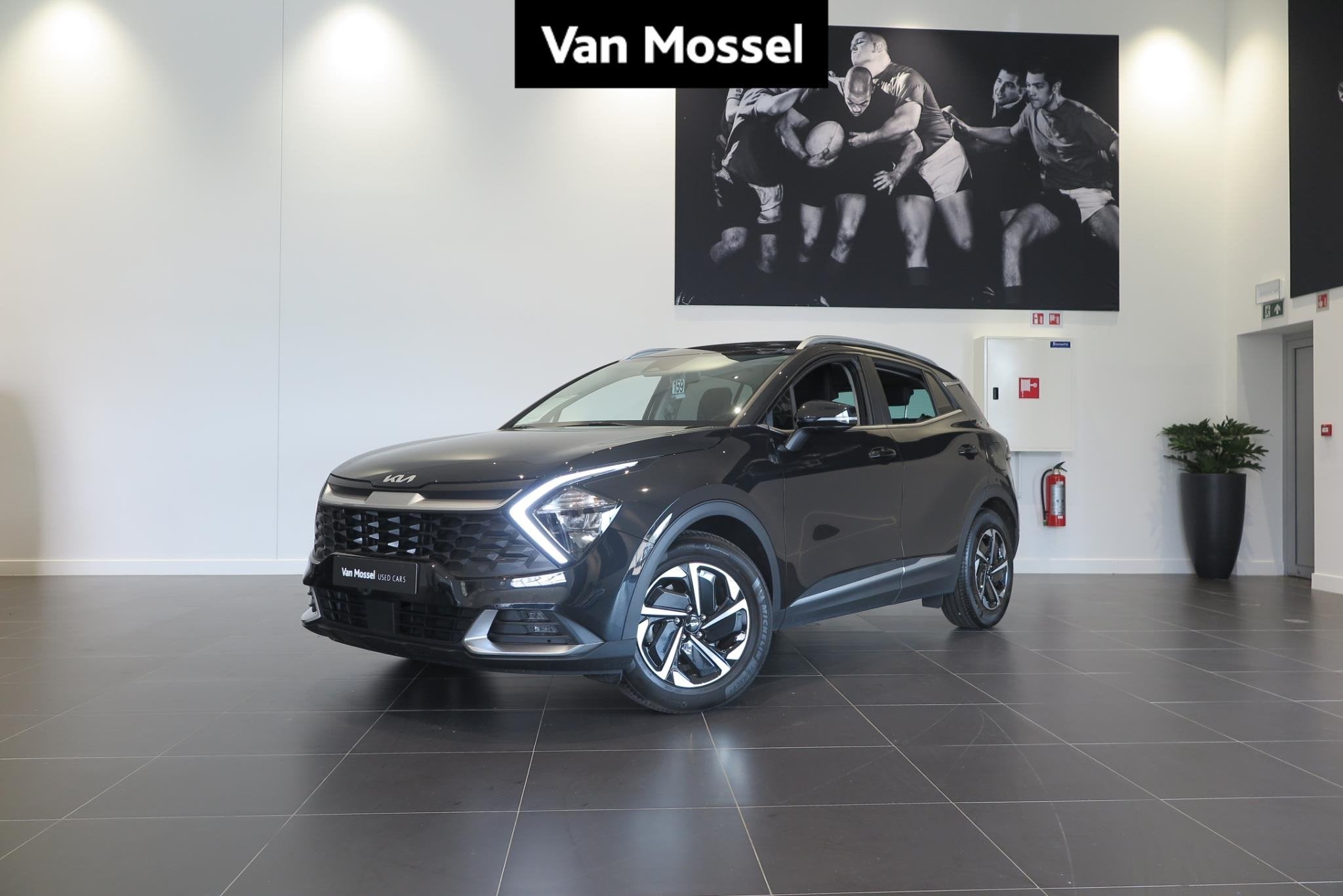 Kia Sportage 1.6 T-GDi 48V 7DCT Pulse, Auto's, Gebruikt, 4 cilinders, 1650 kg, Zwart