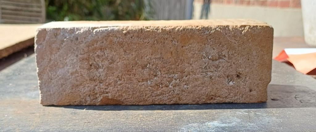 Gele baksteen 19.5op9op 7, Ophalen