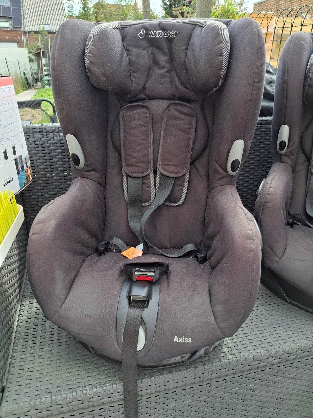 Maxi cosi Axiss, Ophalen