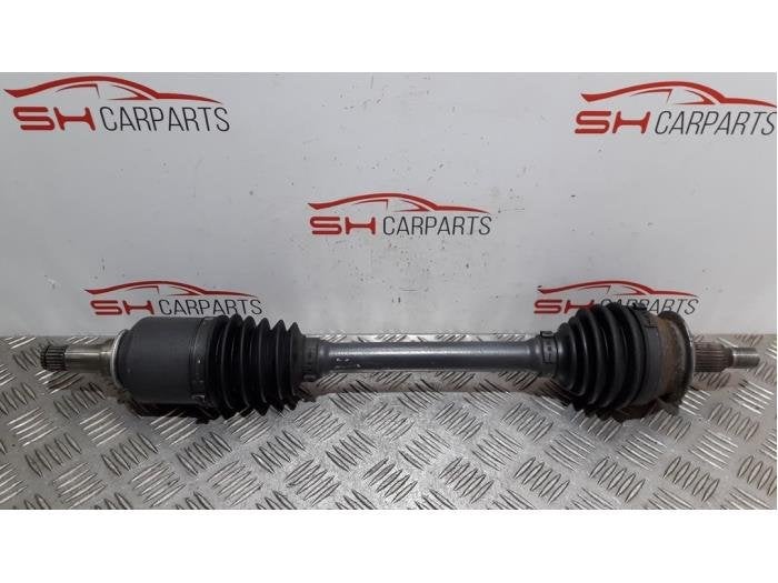 Arbre de transmission avant gauche d'un Mercedes A-Klasse, 3 mois de garantie, Utilisé, -, -