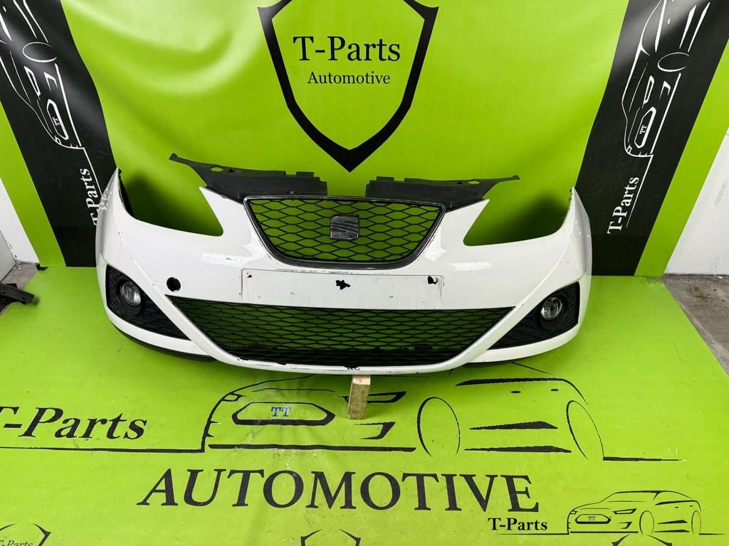 seat ibiza 6j voorbumper bumper grille rooster 2009+, Gebruikt, Autovia A-2, Km 585 585
08760  Martorell, ES, SEAT S.A., Bumper