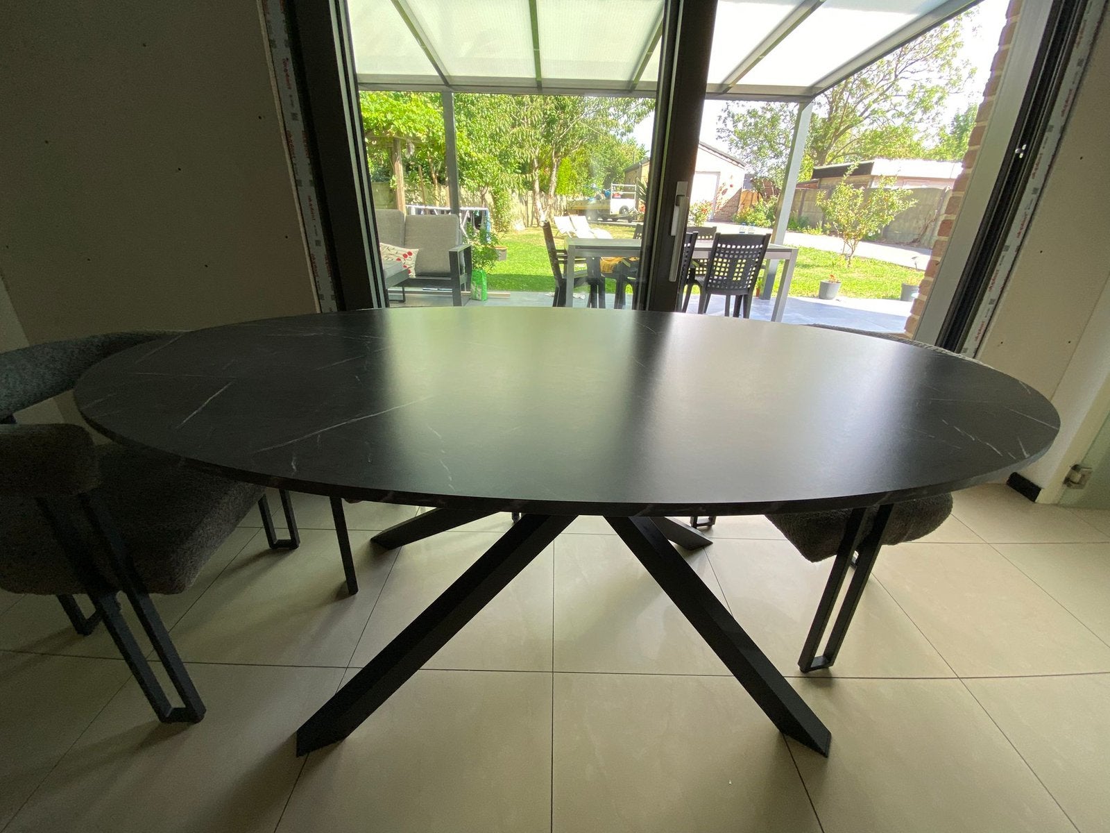 table à manger avec ses 6 chaises, Maison & Meubles, Enlèvement, Comme neuf