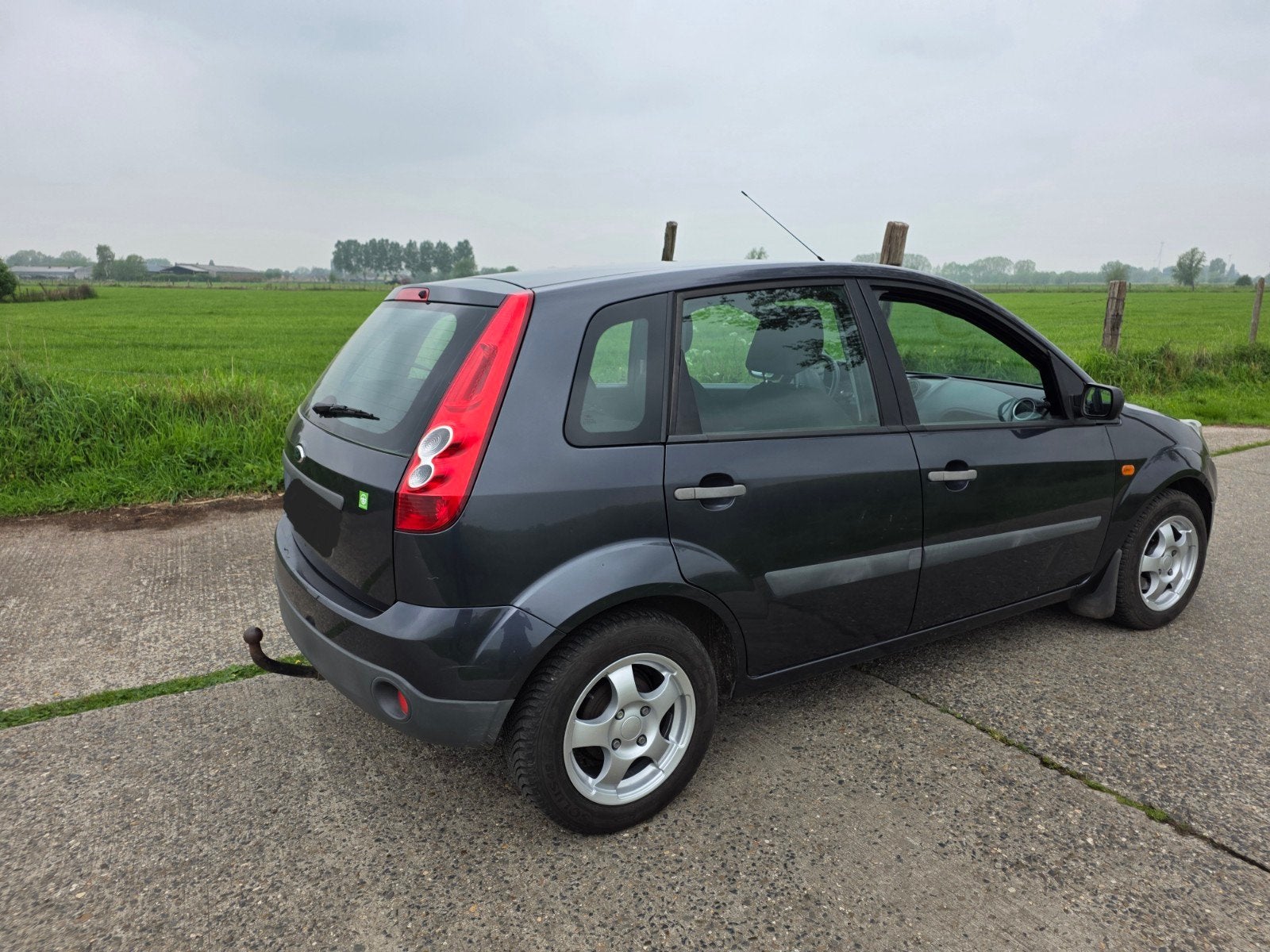 Ford fiesta 1.3 benzine, Particulier, Benzine, Te koop