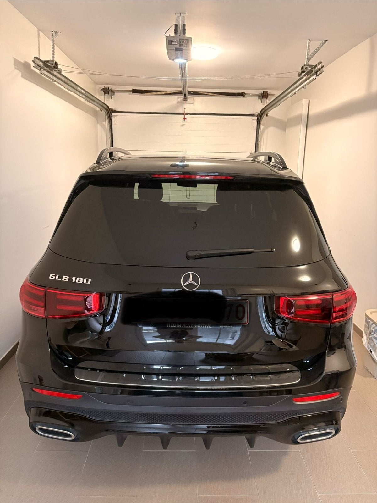 Mercedes-Benz GLB, Ophalen, Mercedes-Benz