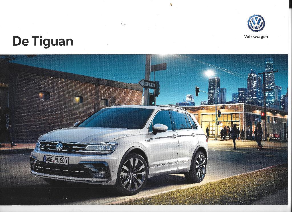 VOLKSWAGEN TIGUAN (ALLSPACE), Boeken, Auto's | Folders en Tijdschriften, Ophalen of Verzenden, Zo goed als nieuw, Volkswagen