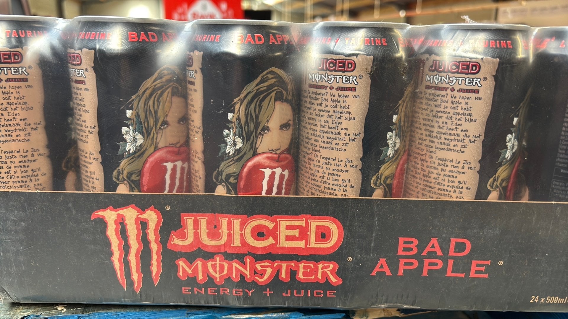 Monster blikken bad apple, Ophalen