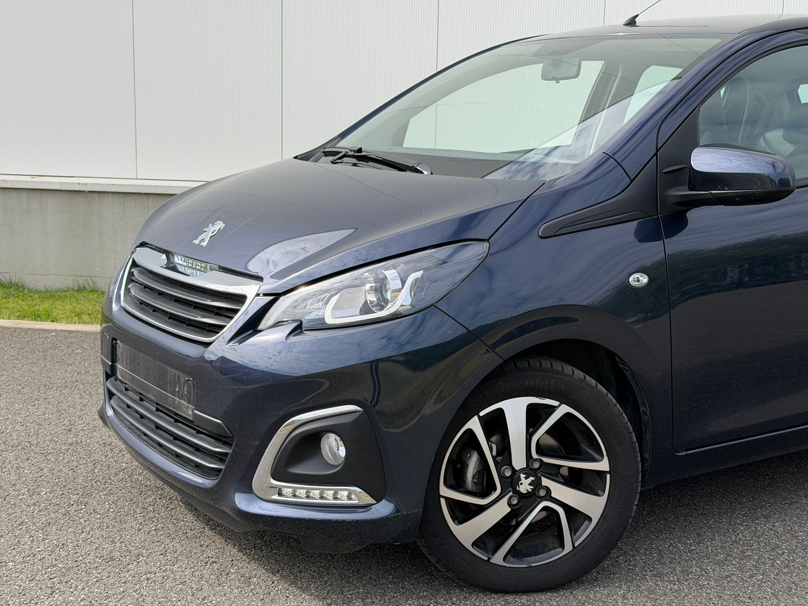 Peugeot 108 - Automaat - Benzine - (10.000km!) - Airco, Auto's, Automaat, Euro 6, Bedrijf, Achteruitrijcamera