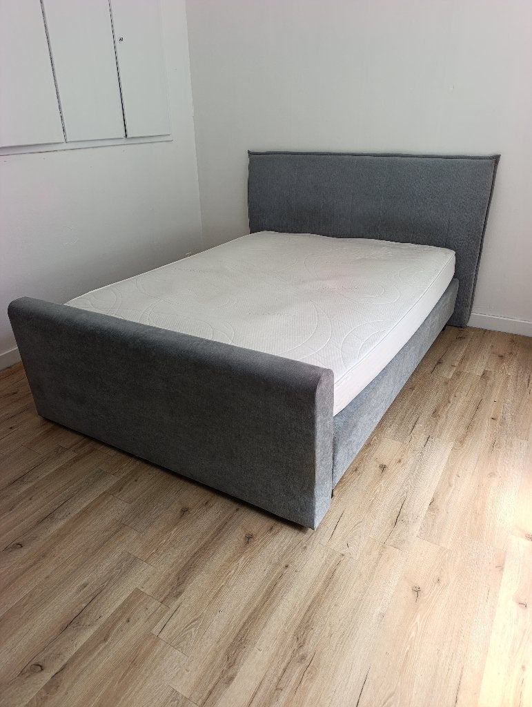 Boxspring 160x210 Levering GRATIS €200 0488790706, Ophalen, Gebruikt, 210 cm, Tweepersoons