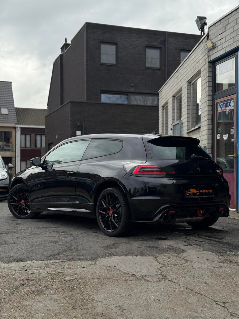 Volkswagen Scirocco 1.4 TSI -DSG, Auto's, 4 cilinders, Zwart, 118 kW, Onderhoudsboekje
