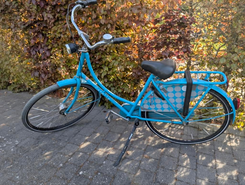 Gazelle Hollandse damesfiets, Fietsen en Brommers, Ophalen, Terugtraprem, Gebruikt, Gazelle,26inch,3v,Naafdynamo