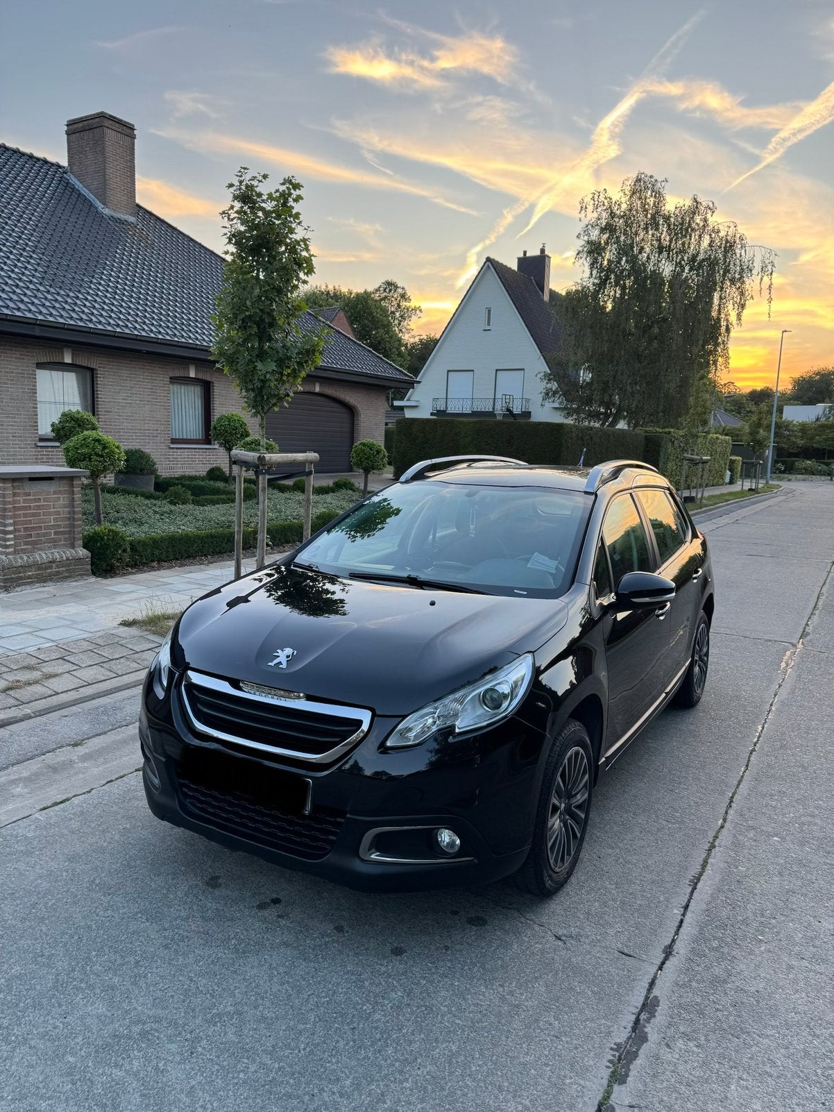 Peugeot 2008 1.2 Essence 125 000 km Avec inspectionpré-vente, Autos, Peugeot, Entreprise, Bluetooth, Essence, 5 portes, Boîte manuelle