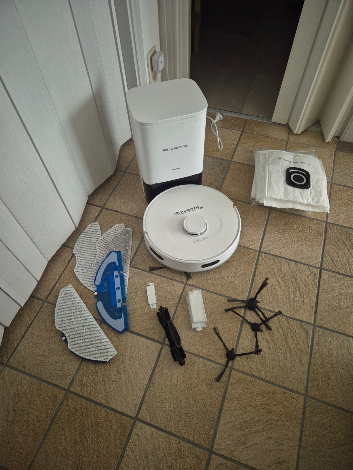 Aspirateur robot Rowenta avec station X-Plorer Serie 75S+, Electroménager, Enlèvement ou Envoi, Aspirateur robot, Rowenta