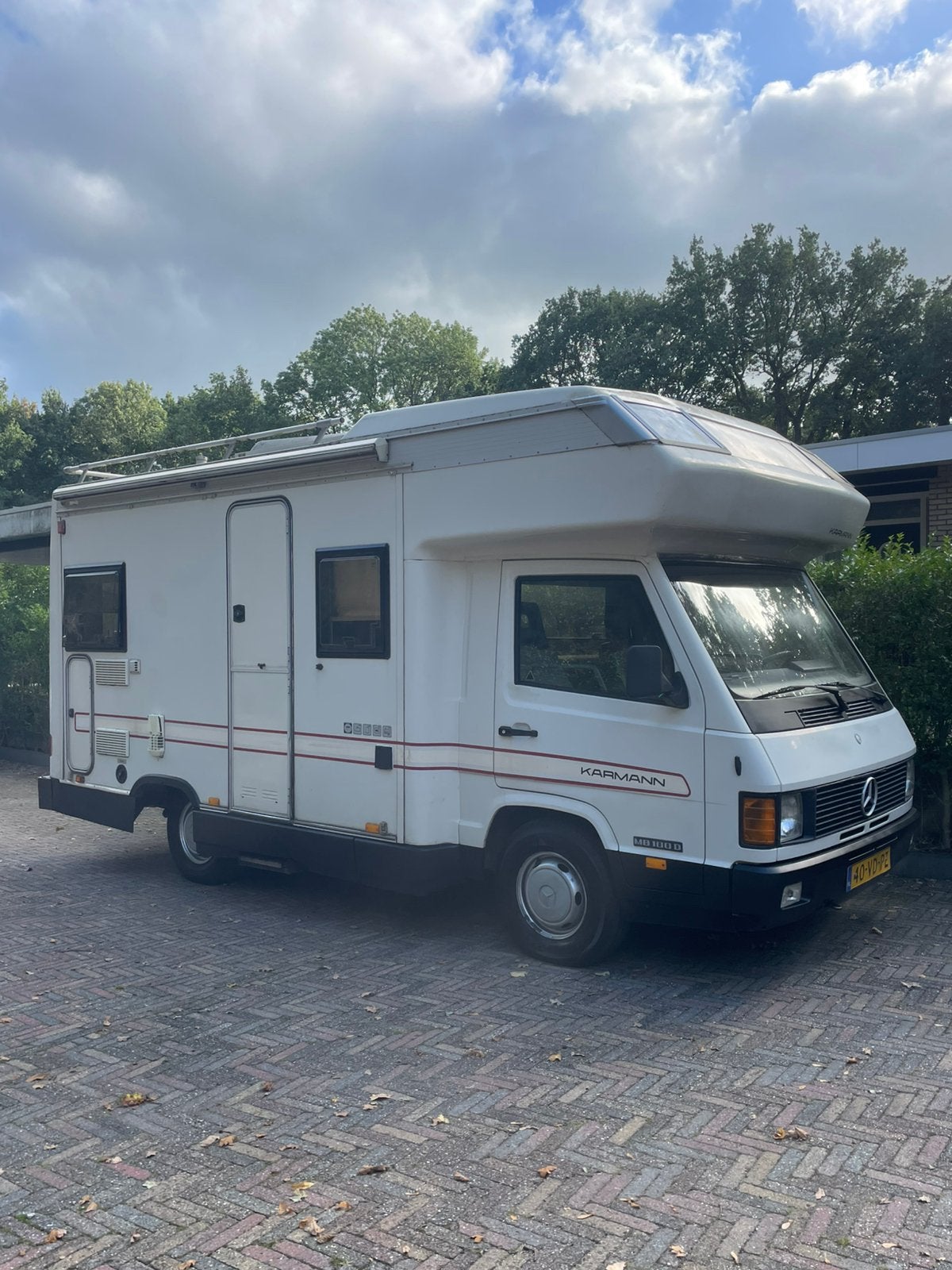 Mercedes MB100 Karmann camper, Caravans en Kamperen, Alkoof, Treinzit, Particulier, Bestuurdersdeur