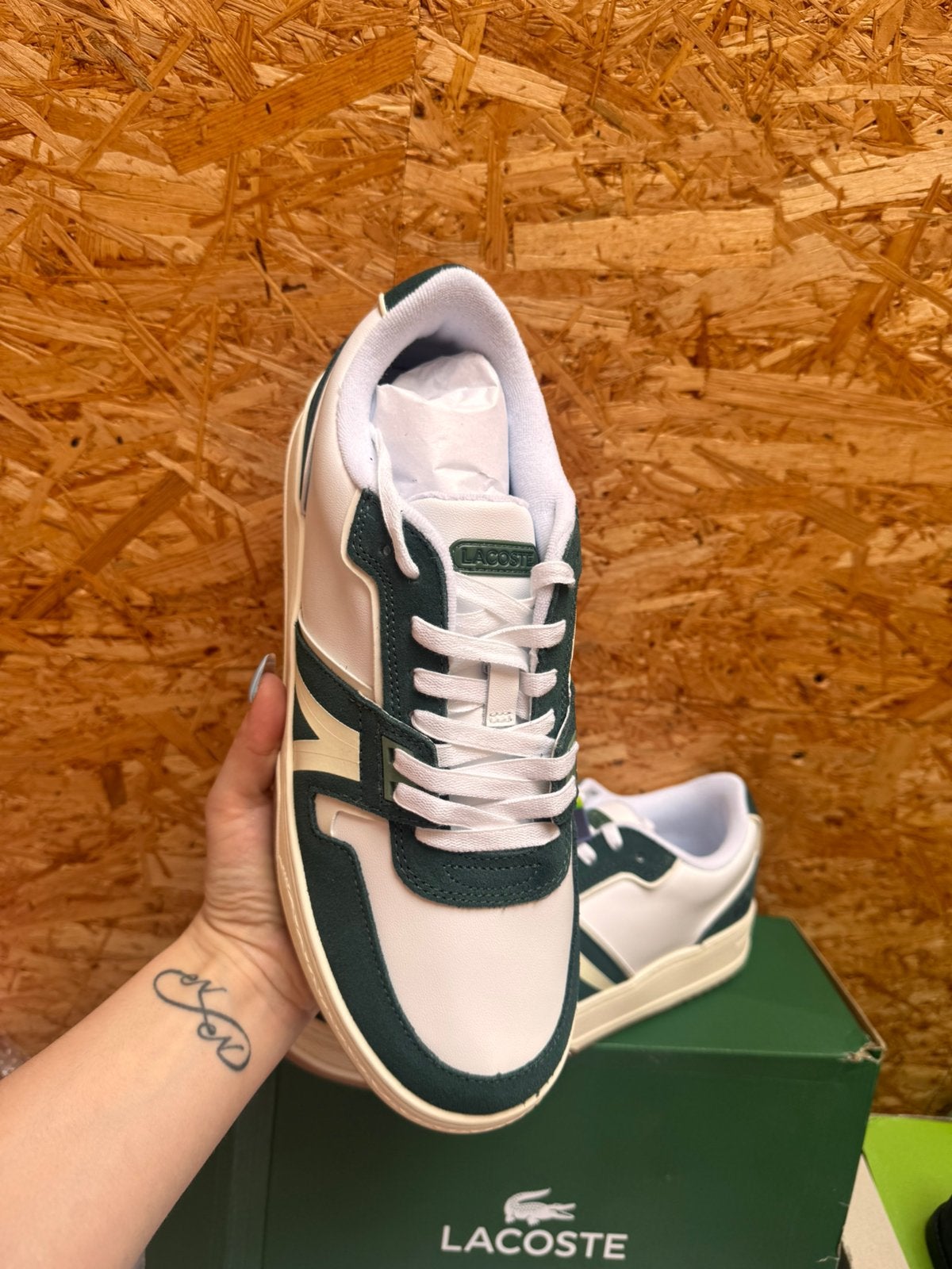 Lacoste neuf 44, Kleding | Heren, Schoenen, Wit, Nieuw, Ophalen of Verzenden, Sneakers