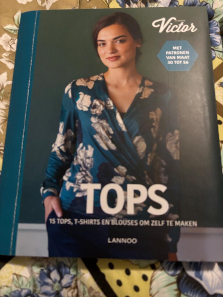 Naaiboeken, Boeken, Hobby en Vrije tijd, Ophalen, Nieuw, Borduren en Naaien