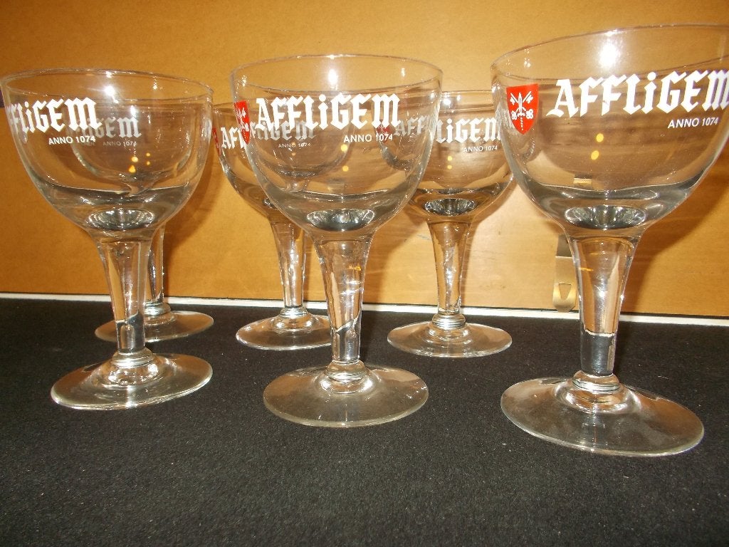 6 oude AFFLIGEM kelkglazen - zwaar model type Trappist - 70s, Collections, Marques de bière, Utilisé, Verre ou Verres, Heineken