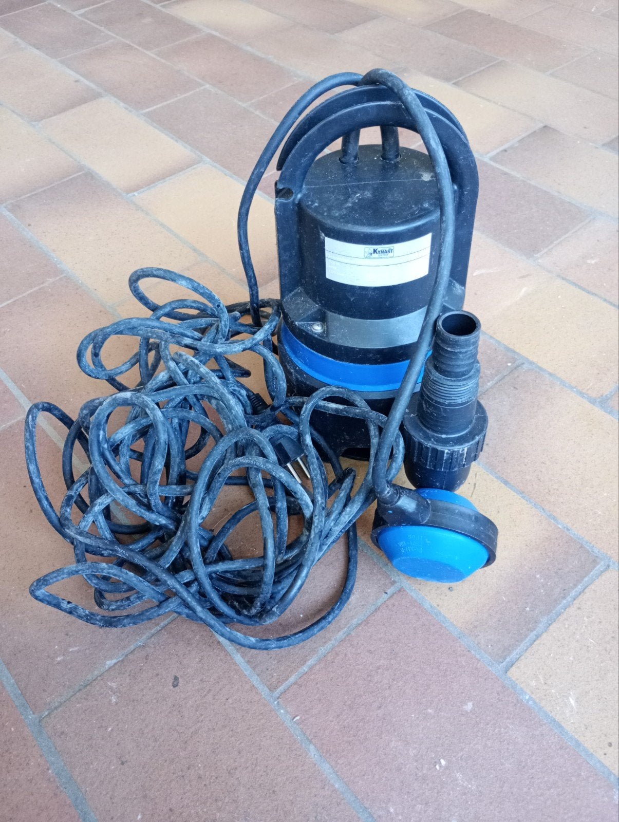 Onderwaterpomp/Dompelpomp, Ophalen