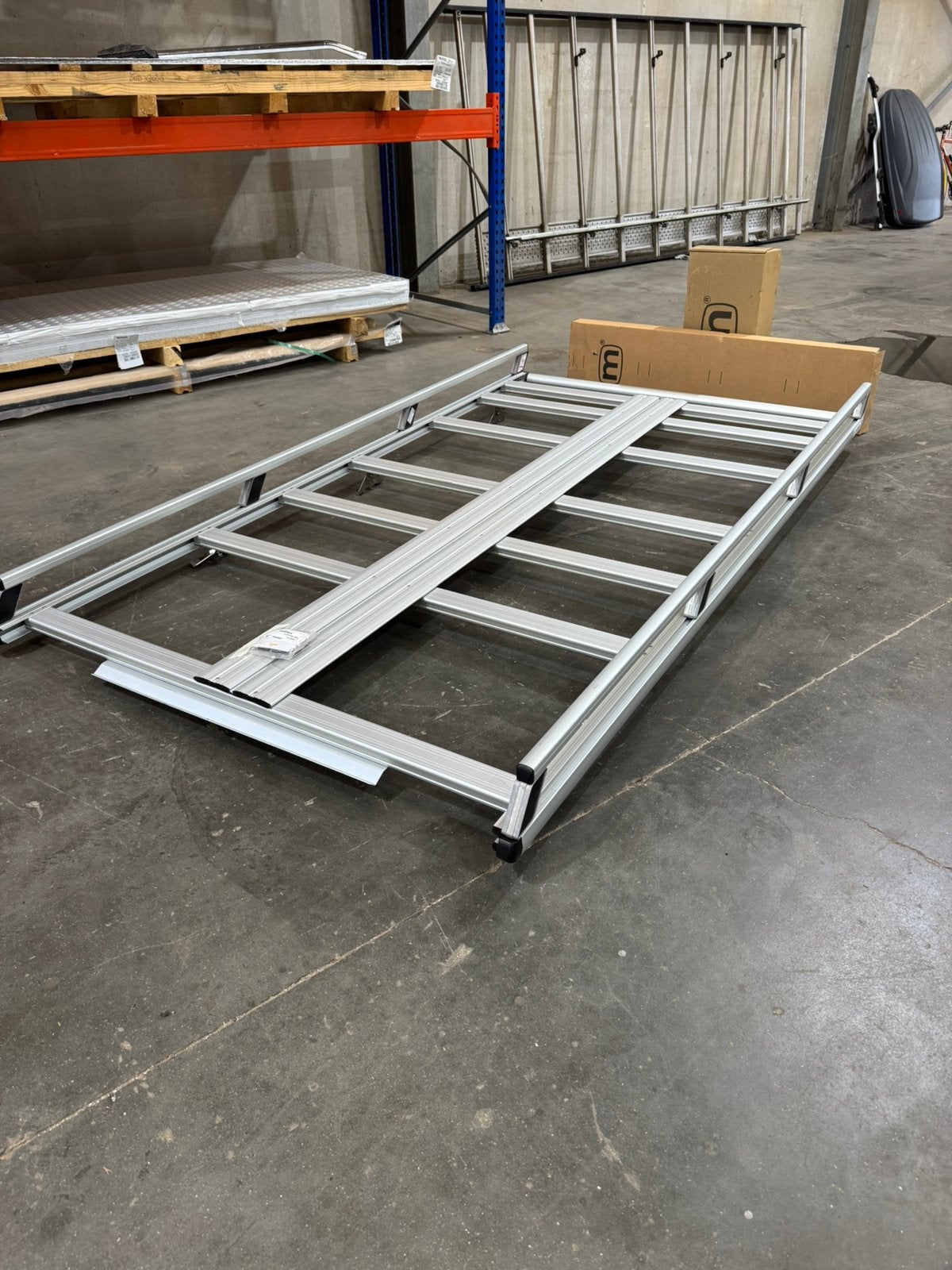 Dakdrager mobietec, Auto diversen, Ophalen, Zo goed als nieuw