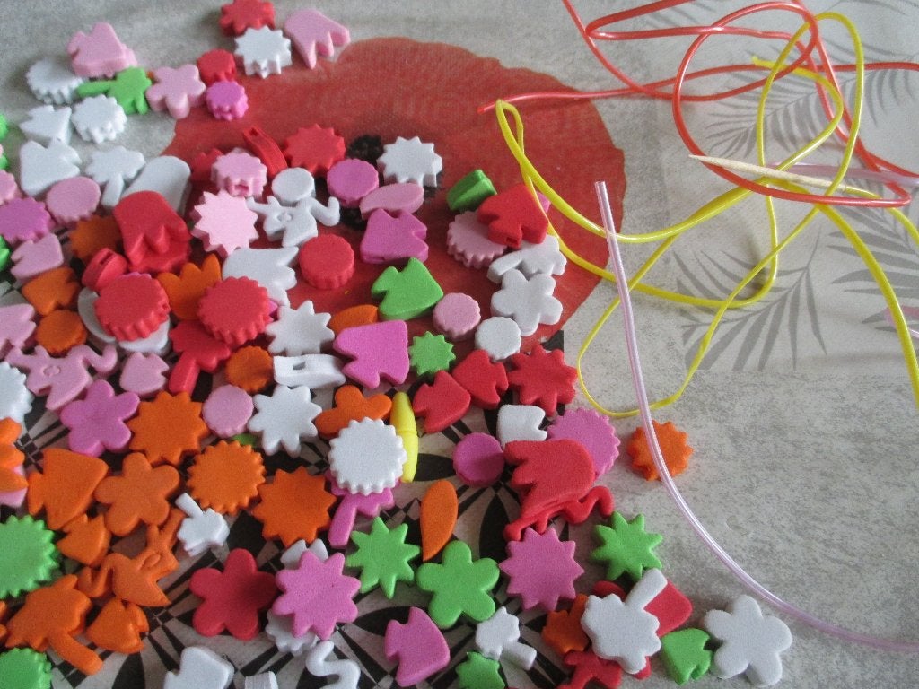 speelgoed kralen foam, Ophalen of Verzenden, Nieuw, Knutselen