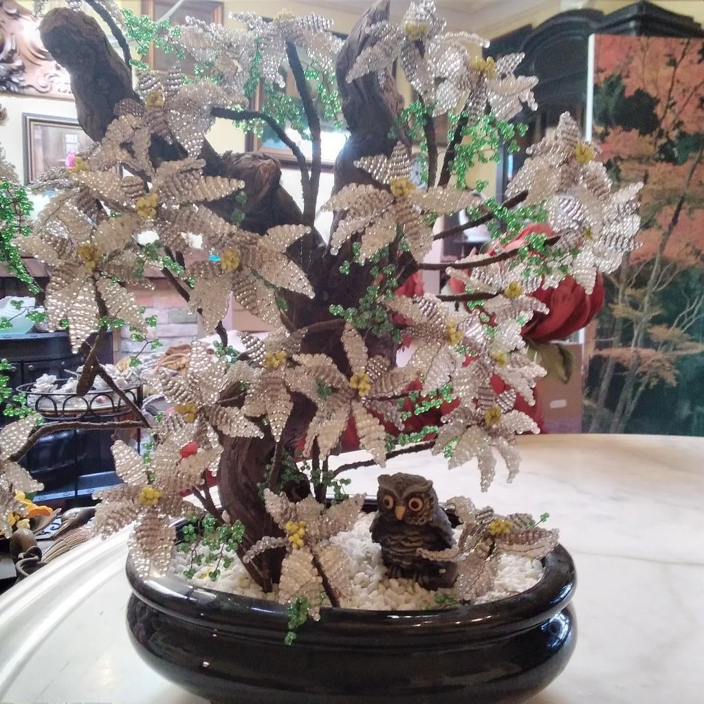 Belle décoration de bonsaï avec des fleurs en perles, Envoi