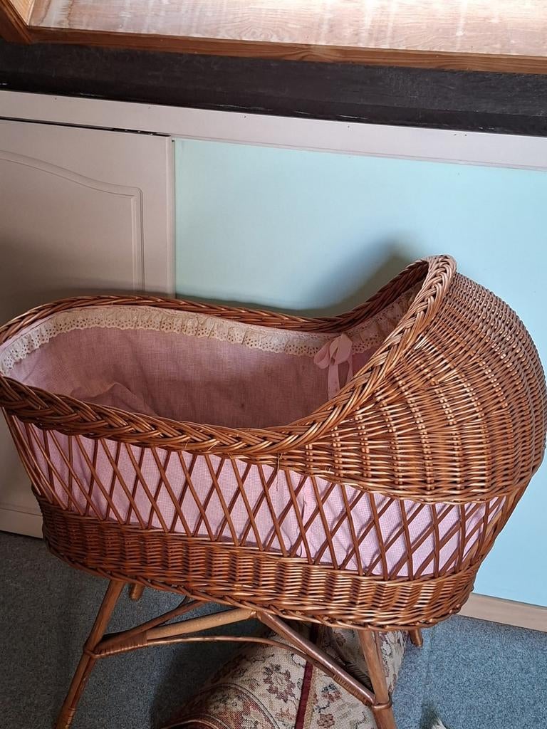 Babywieg vintage, Ophalen