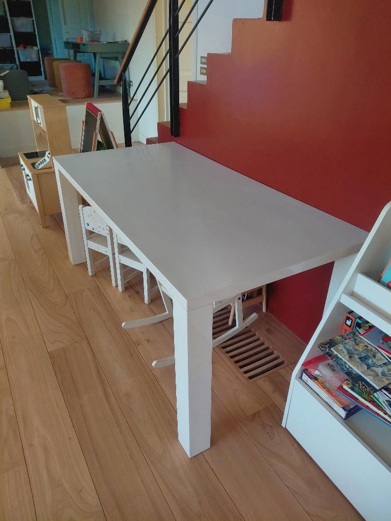 Witte livingtafel, Ophalen, Kunststof, Gebruikt, 100 tot 150 cm