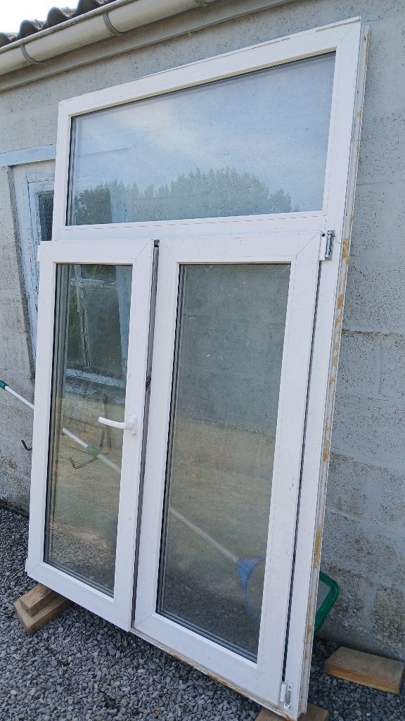 Chassis double fenetre plus bandeau au dessus, en pvc blanc, Bricolage & Construction, Vitres, Châssis & Fenêtres, Double vitrage