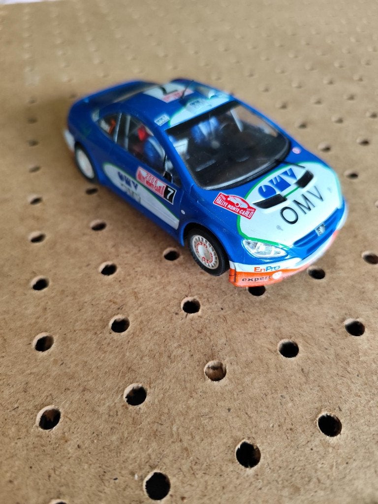 Voiture électrique circuit slot racing NINKO 1/32 Peugeot, Enlèvement, Comme neuf, Électrique, Circuit