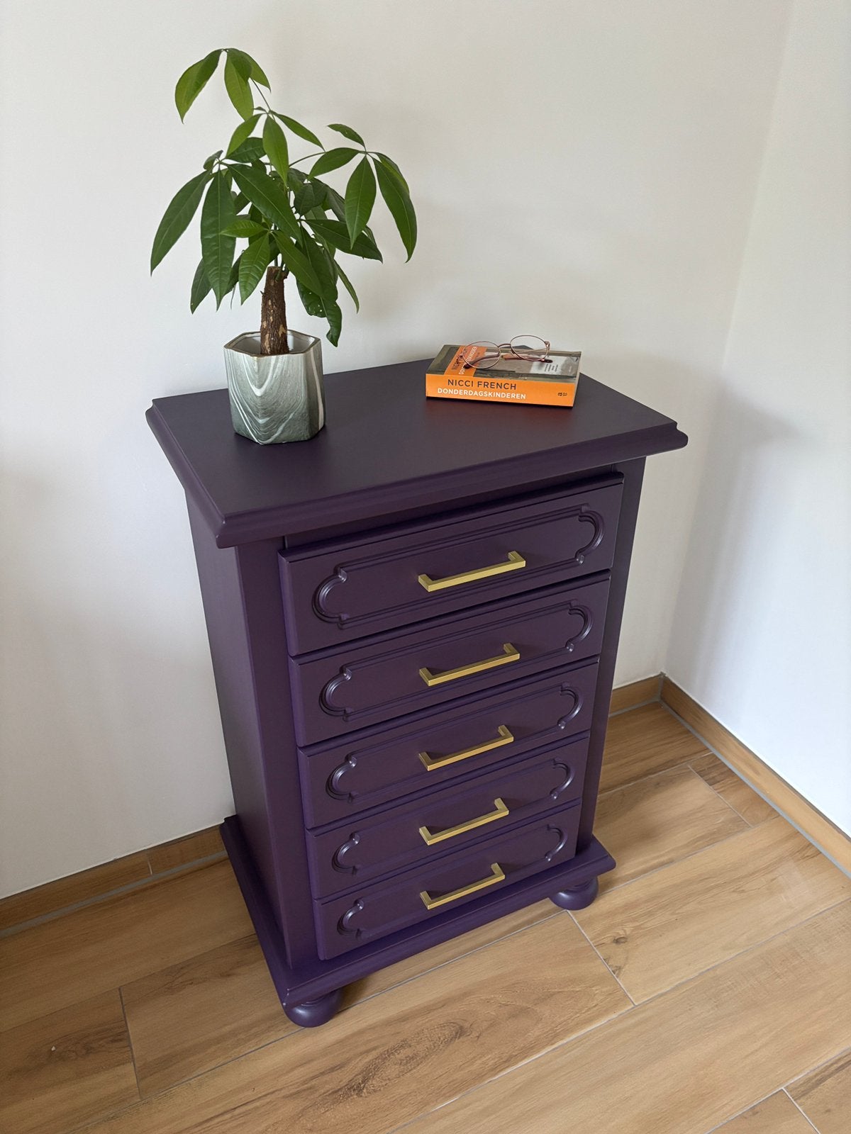 ⭐️ Stijlvol vintage ladekastje gerestyled in aubergine paars, Ophalen, 5 laden of meer, Eikenhout, 50 tot 100 cm