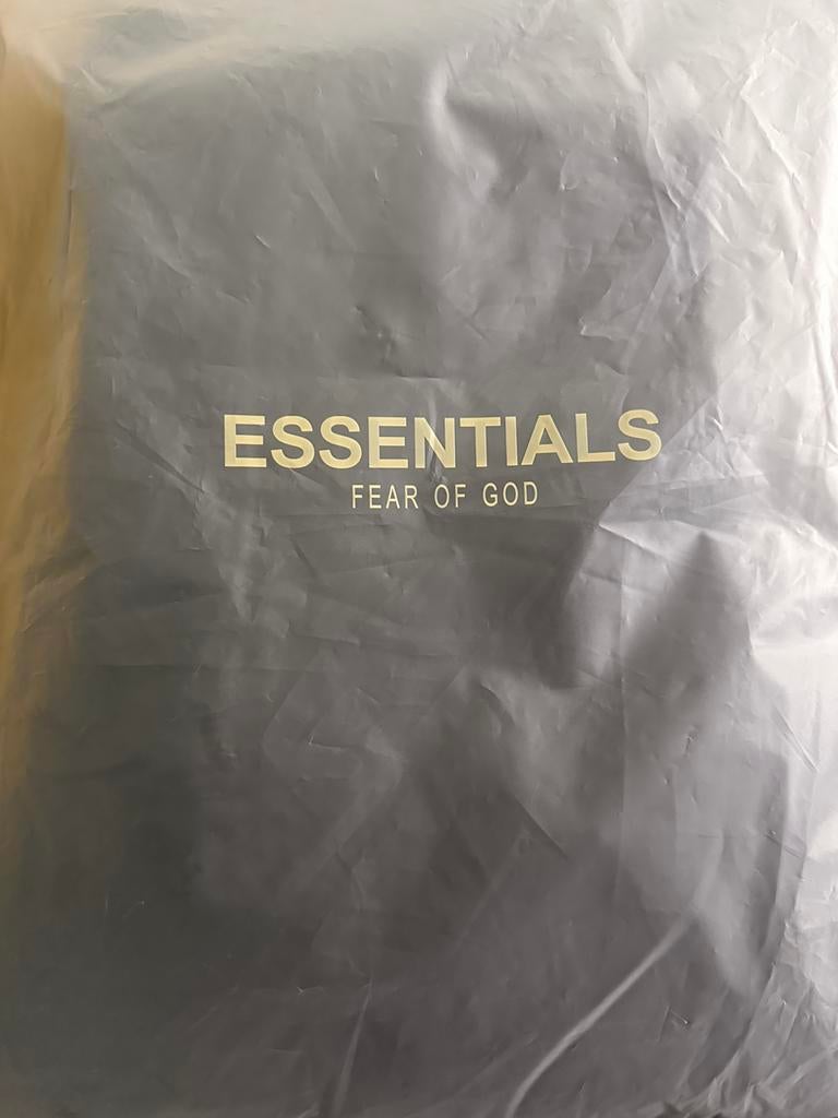 Essenstials sweatpants new original, Cd's en Dvd's, Cd Singles, 1 single, Ophalen, Nieuw in verpakking