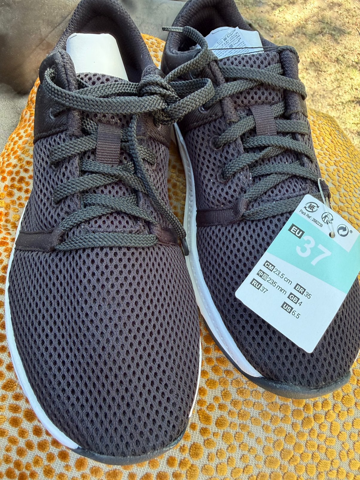 Nouvelles baskets Decathlon, Enlèvement ou Envoi, Neuf