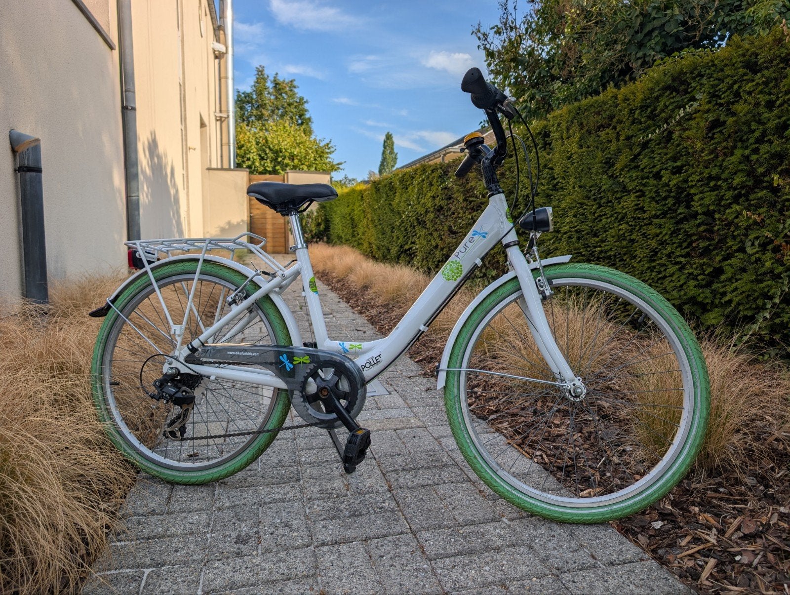 Mooie meisjesfiets – 24 inch – wit/groen, Ophalen, Velgrem, Versnellingen, Gebruikt