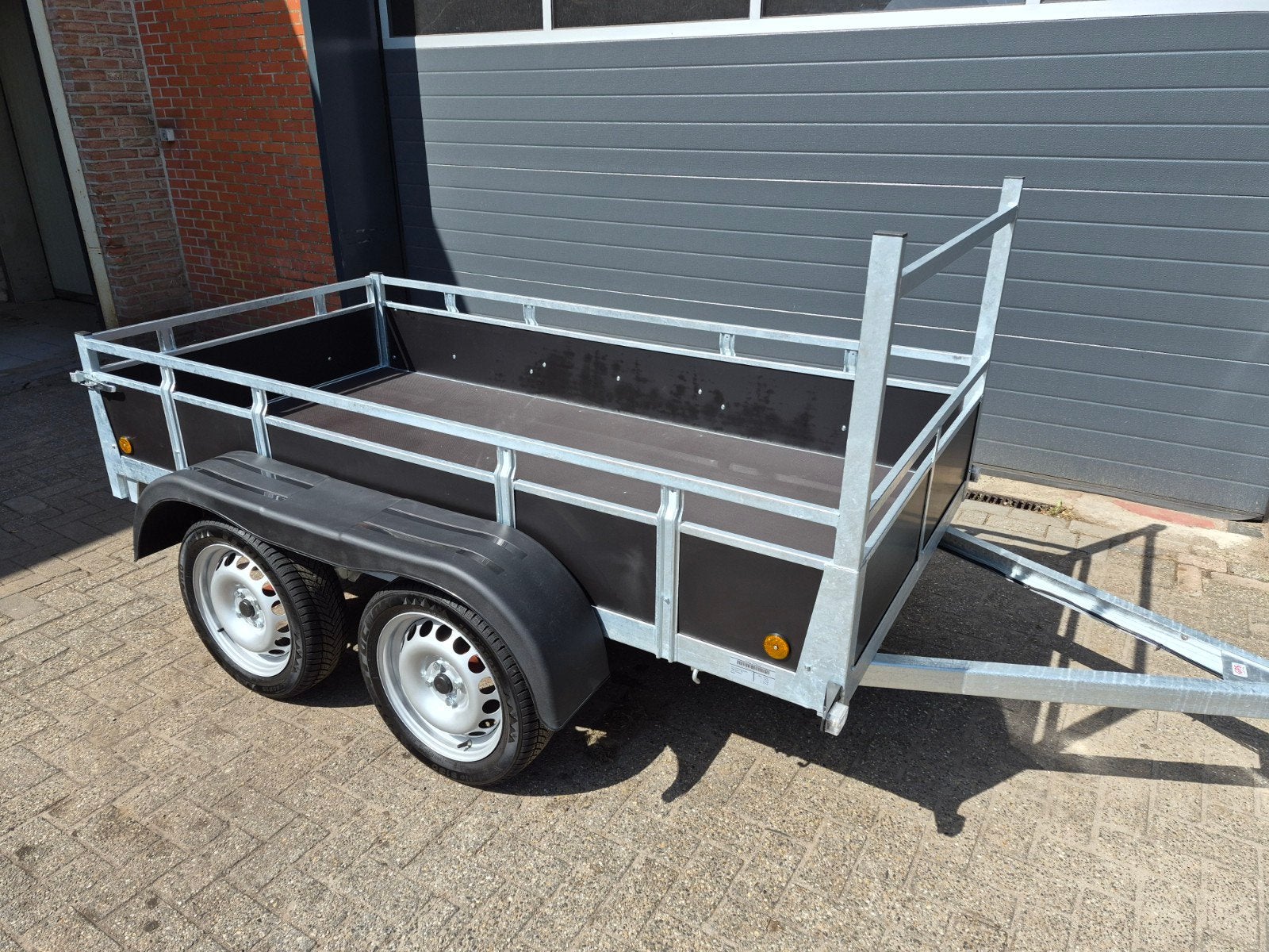 Aanhanger gegalvaniseerd dubbelasser 250x130, Auto diversen, Aanhangers en Bagagewagens, Ophalen, Zo goed als nieuw